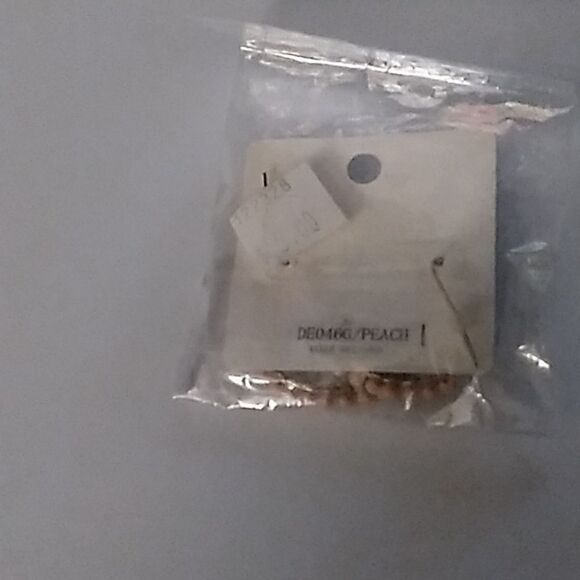 Influence Earrings  - Picture 2 of 4